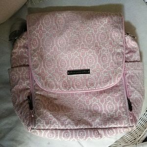 ❤️Petunia pickle bottom❤️